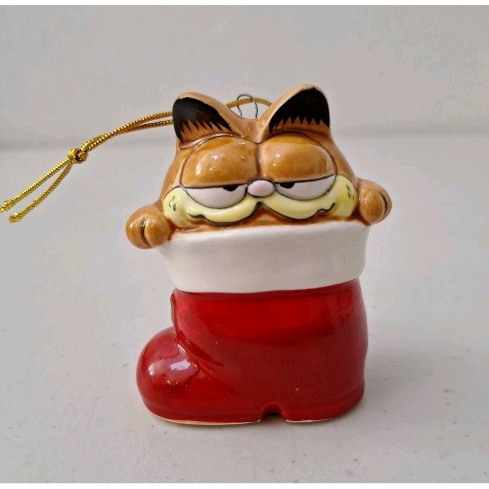 Vintage 1981 Enesco Collectible Garfield The Cat Christmas Ornament Ceramic 3"